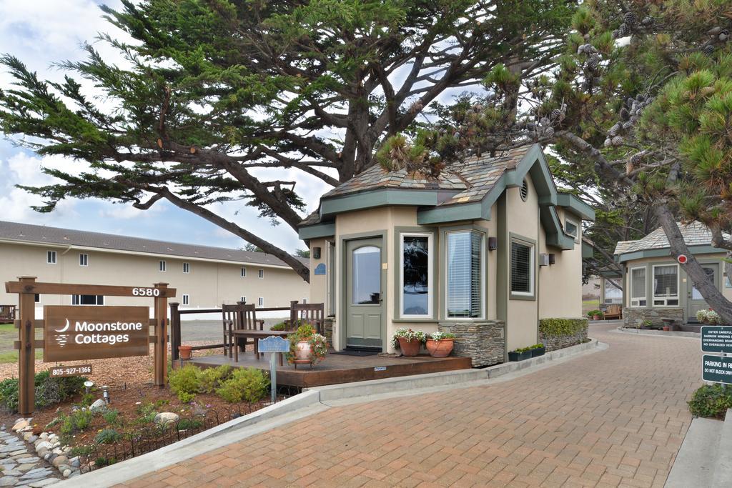 Moonstone Cottages Кэмбриа Номер фото